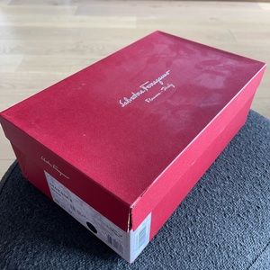 Empty shoe box. As is.